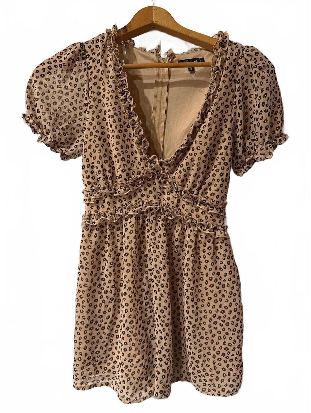 Trixxi Women's Leopard Print Ruffle romper Size Small